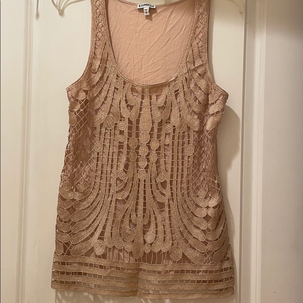 Gorgeous blush-nude metallic embroidered tank